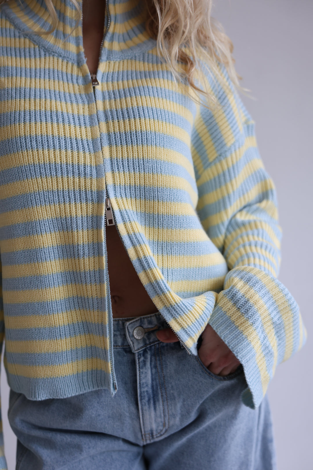 Zip Cardigan Wide Stripes
