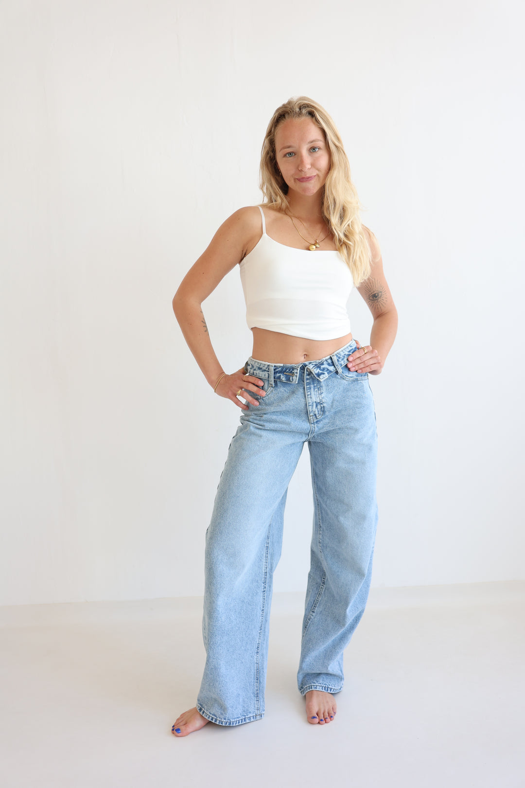Barrel Waistband Jeans
