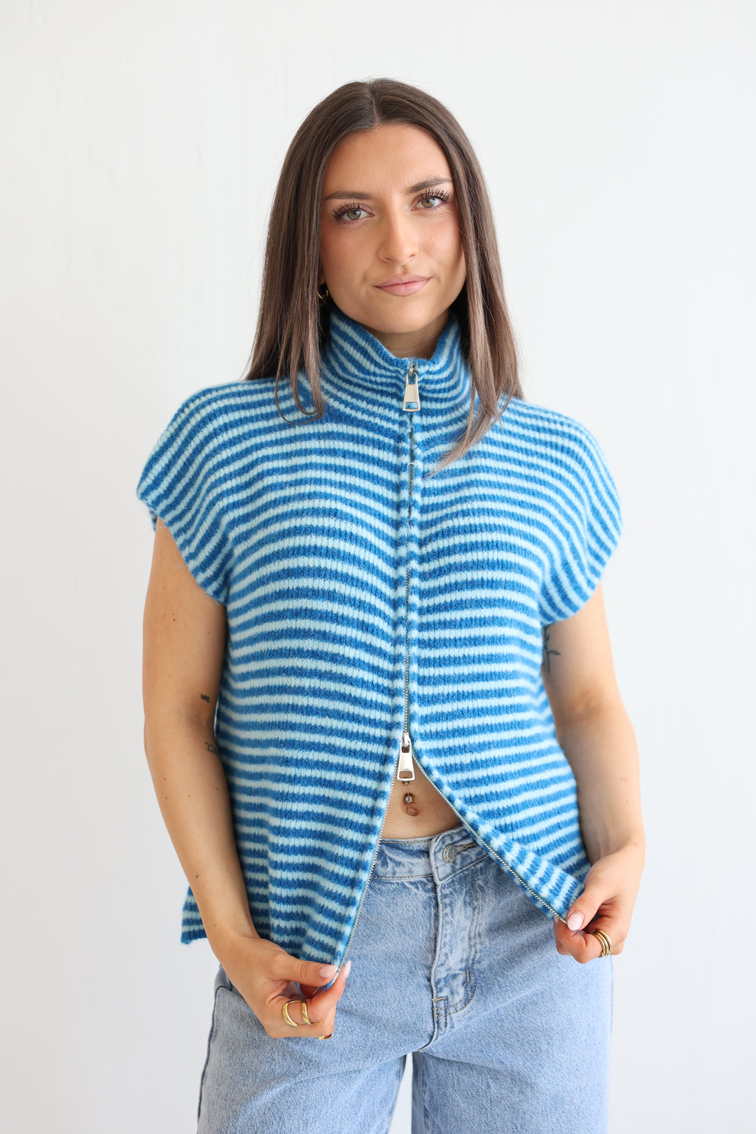 Zip Vest Fine Stripes
