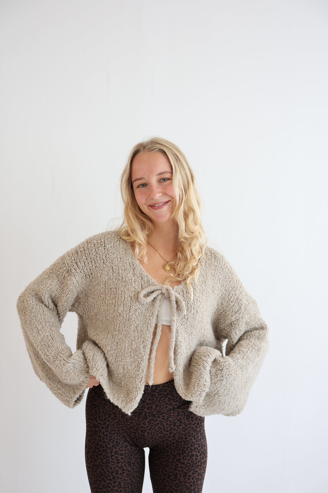 Cardigan Fluffy Tie