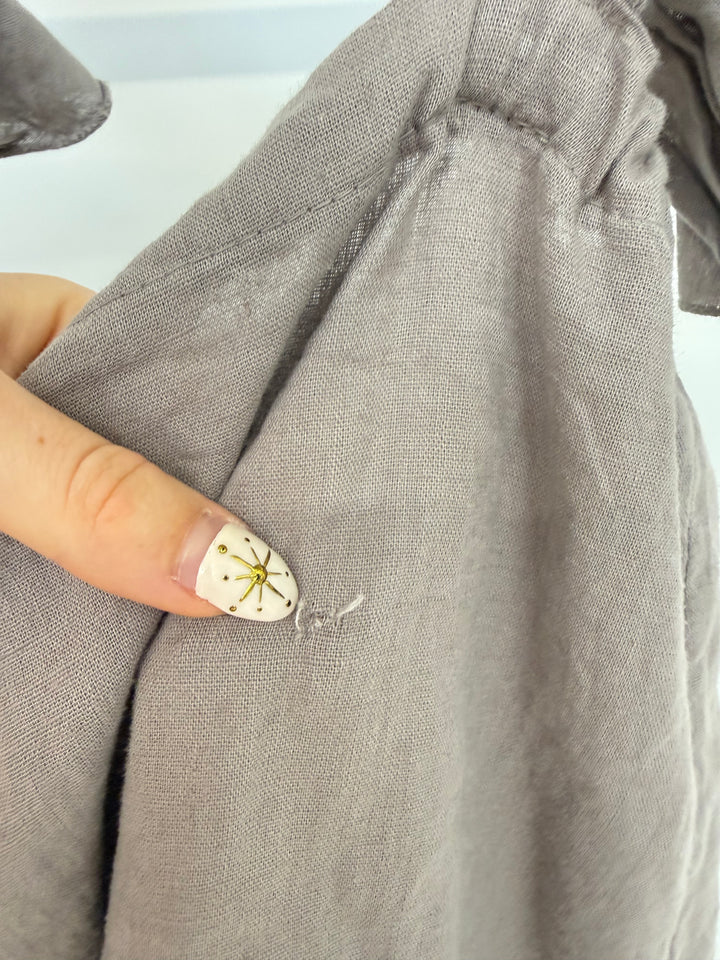 LEINENTOP MIT RÜSCHENÄRMELN NOLA TAUPE (B-WARE)