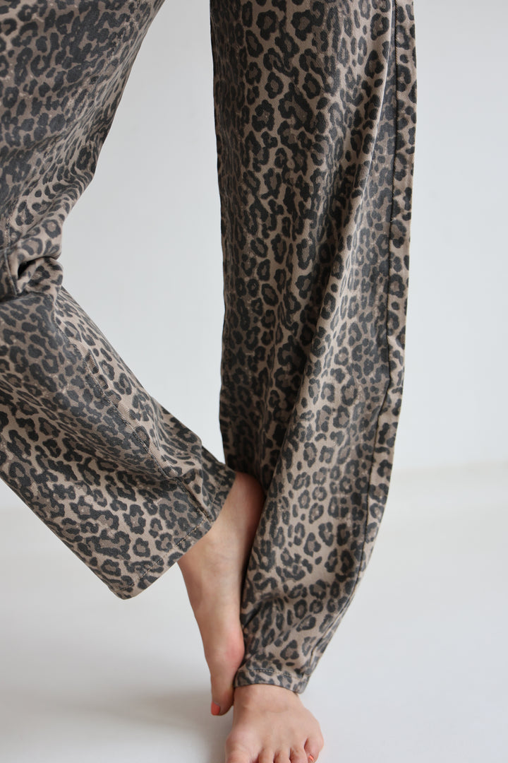 Barrel Jeans Wild Print
