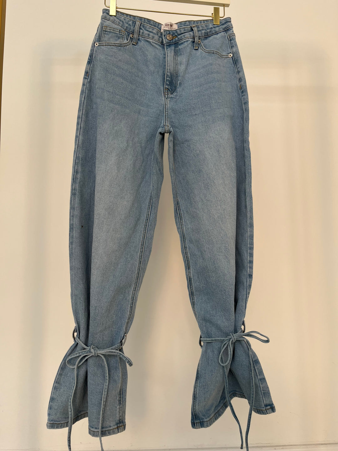 HIGH WAIST ANKLE JEANS GR.M/38 (B-WARE)