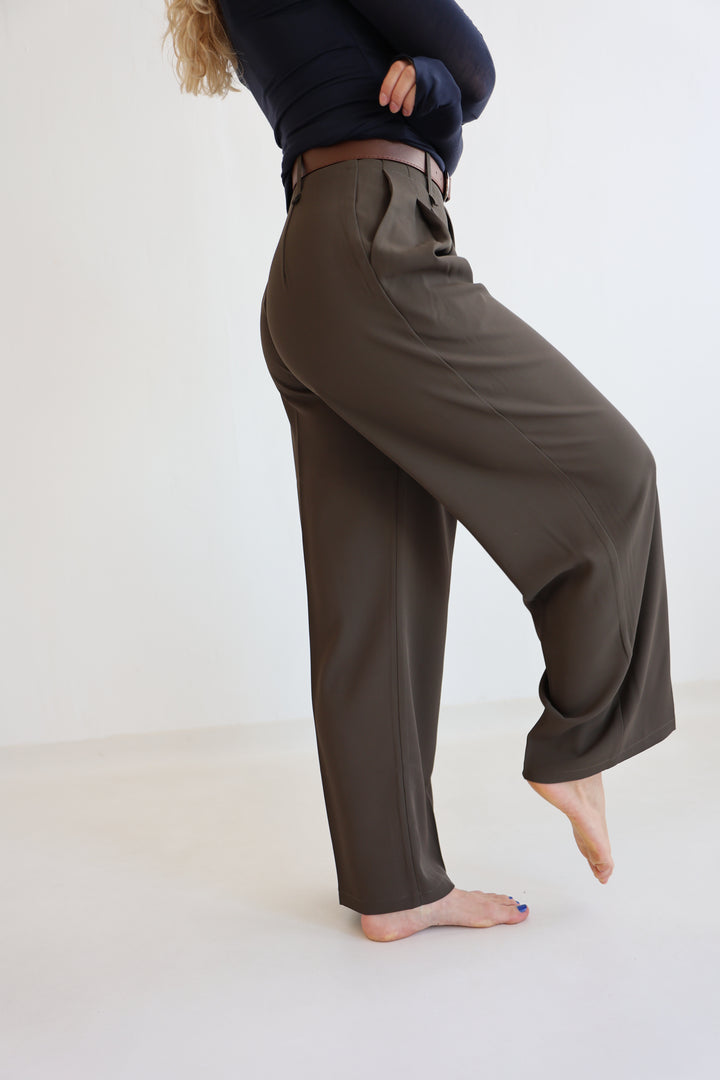 Bundfaltenhose mit Gürtel Anna