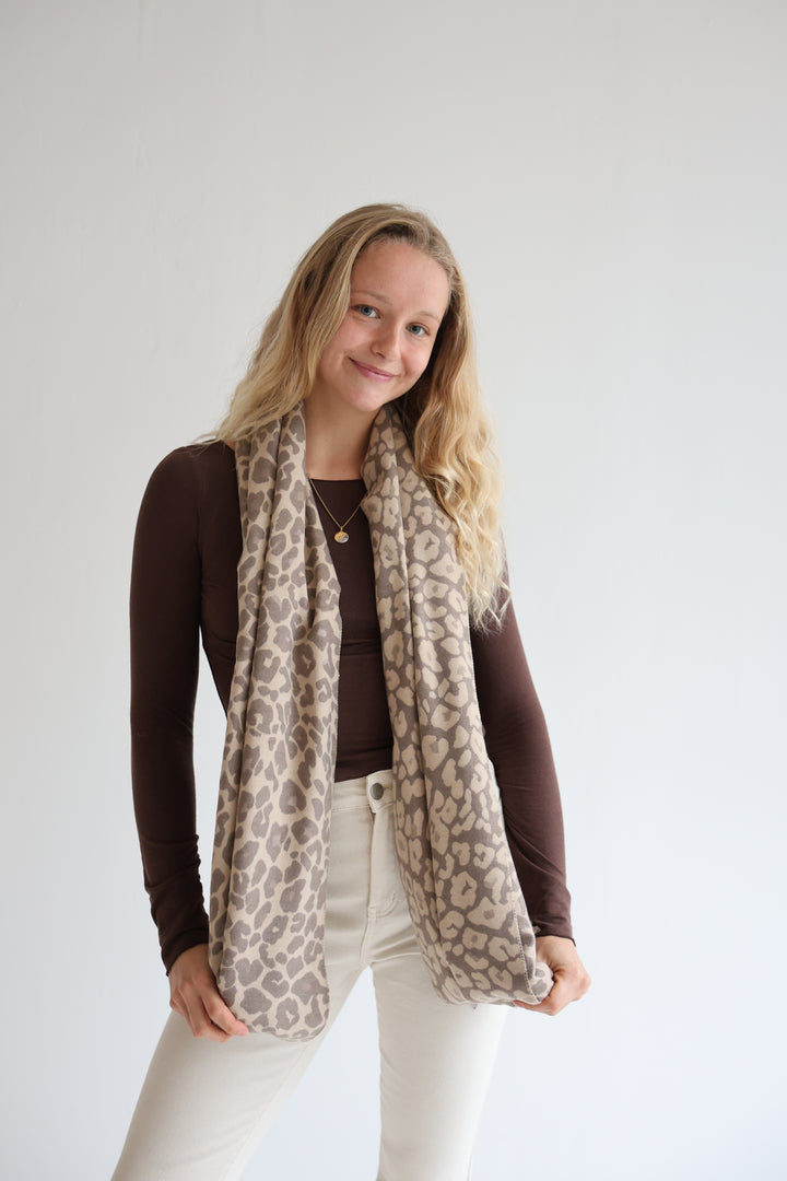 Langer Schal Wild Muse