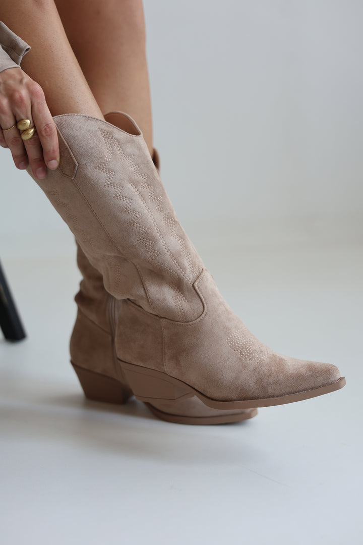 Saddle Sand Cowboy Boots