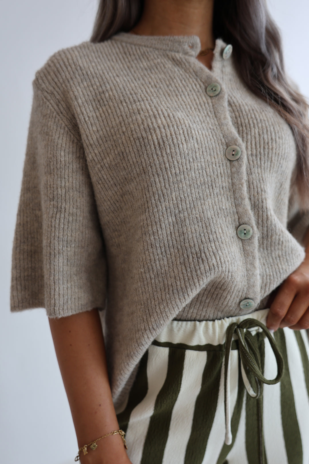 Kurzarm Cardigan Jolina
