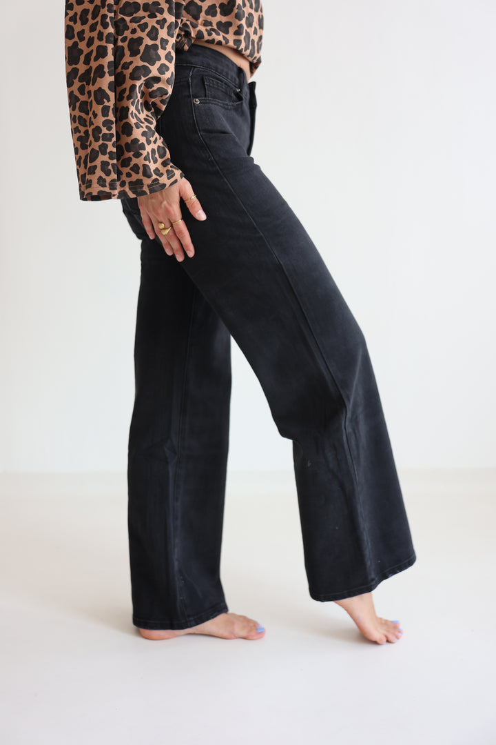 Midnight Muse Straight Fit Jeans