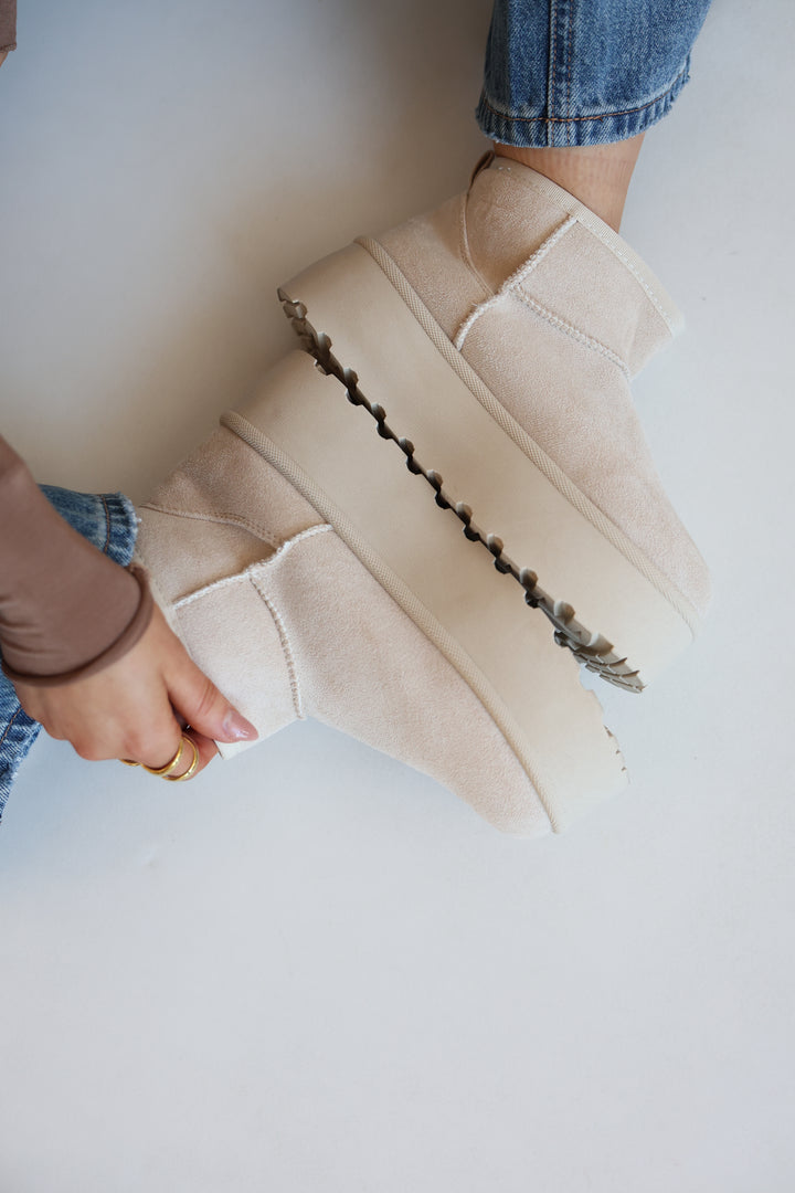 Plateau Boots Medium Classic