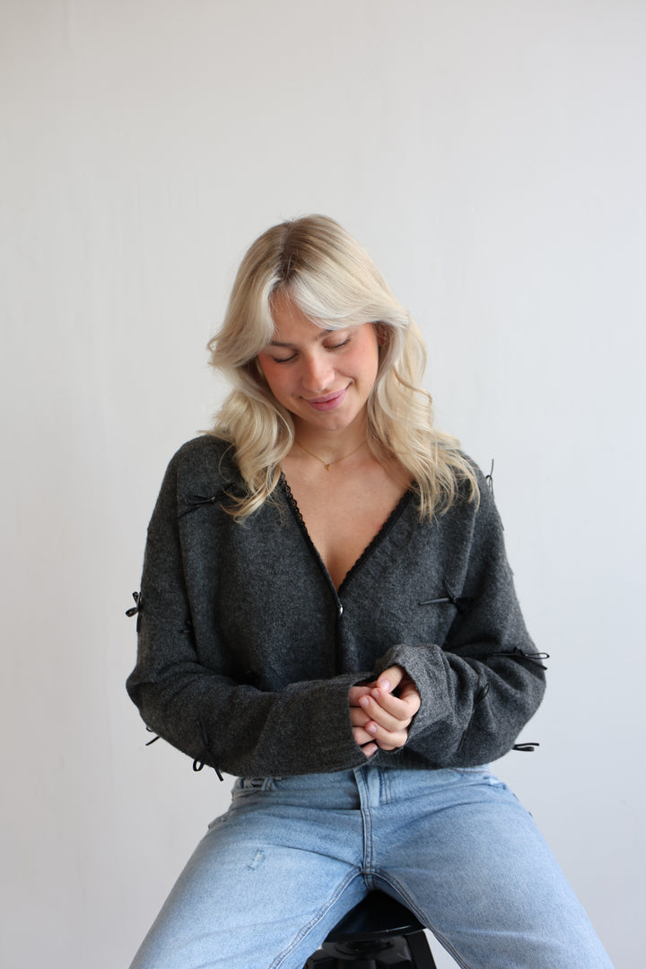 Cardigan Black Bows