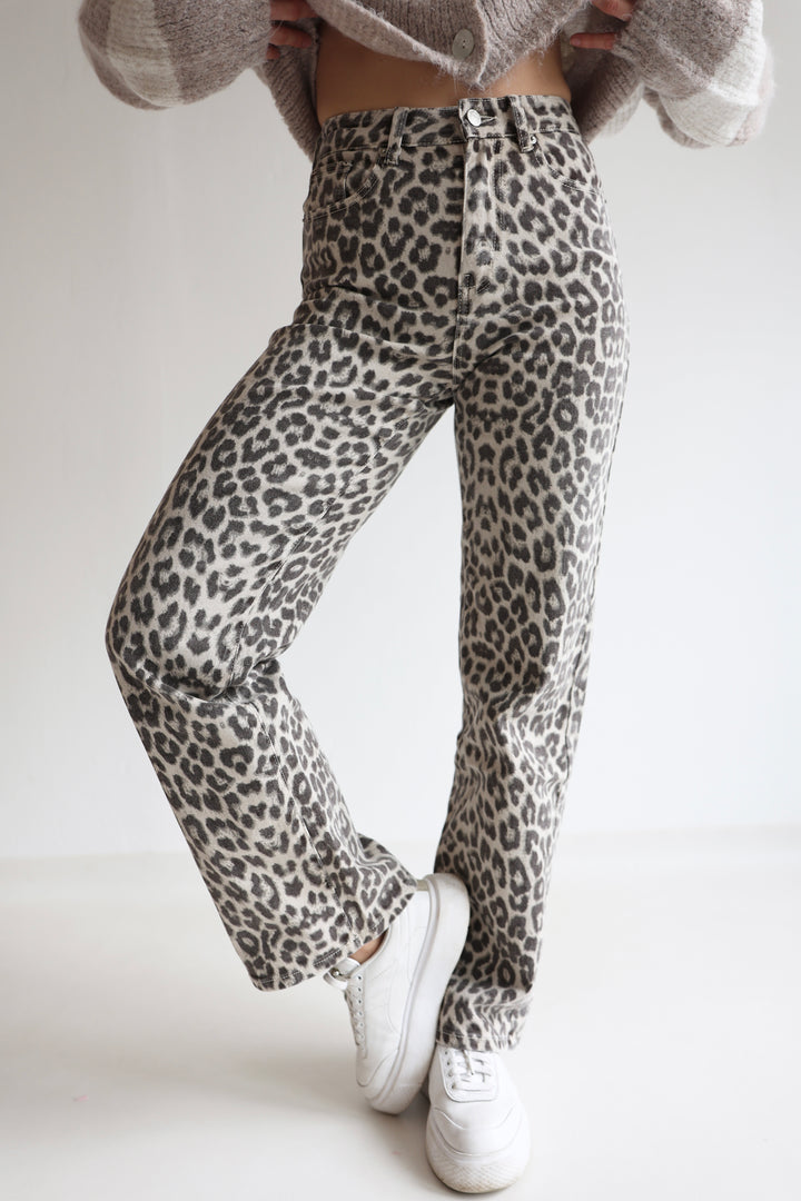 Straight Fit Jeans Leo Love