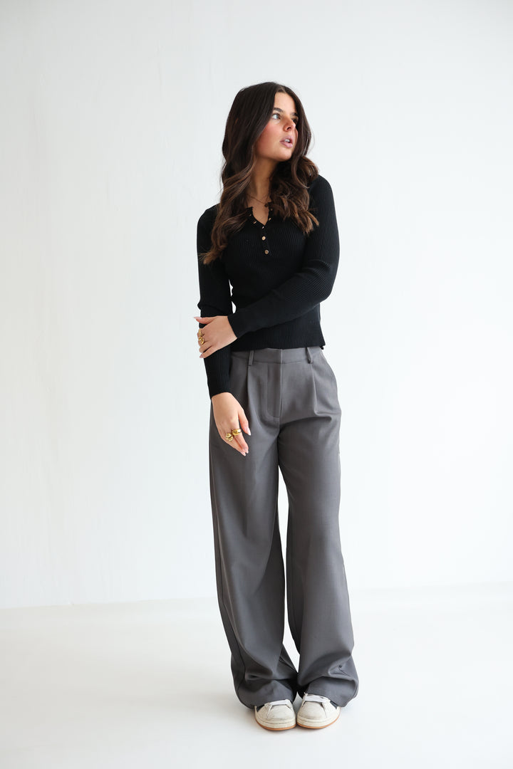 Ripped Longsleeve Nala