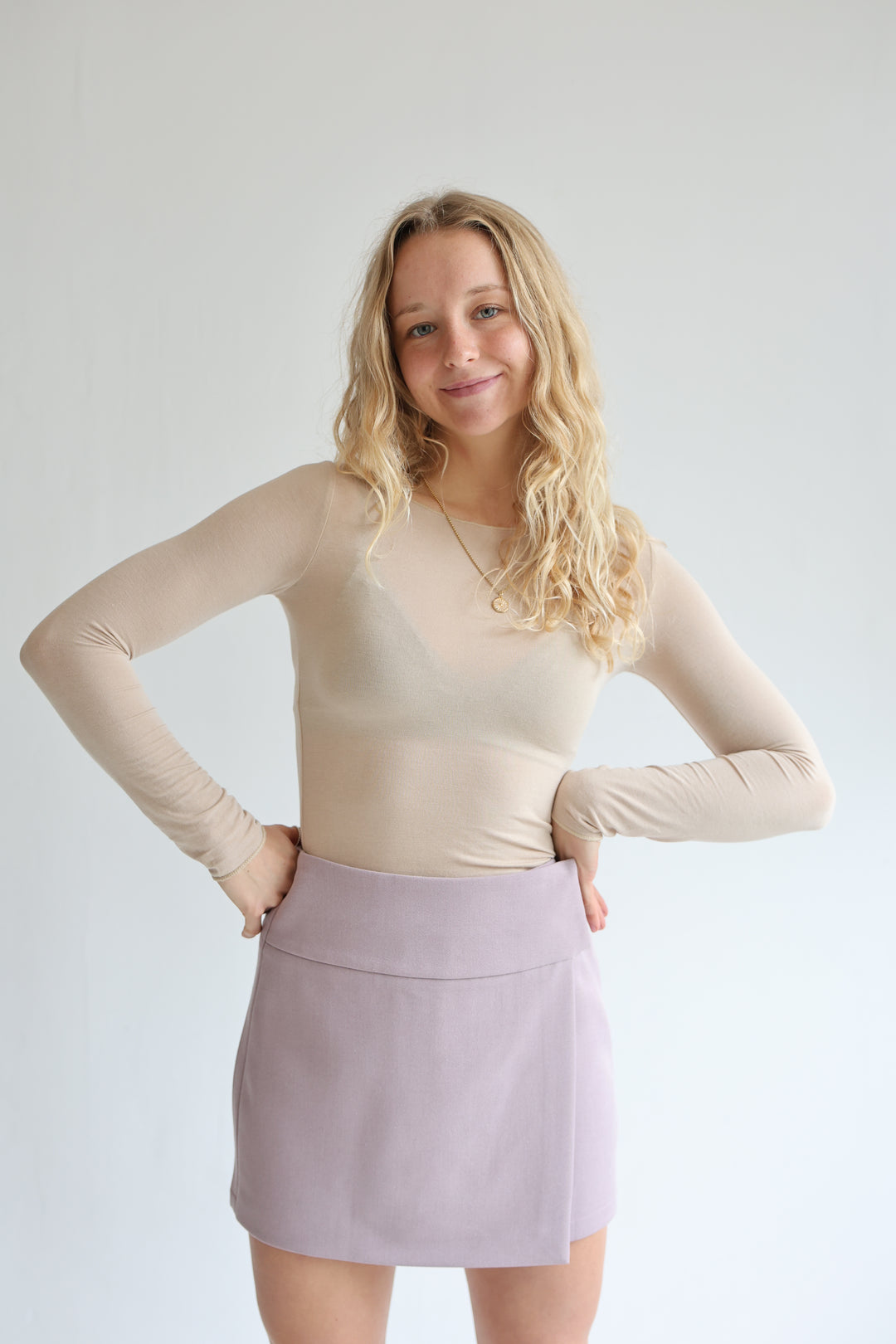 Crossover Hosenrock Lola