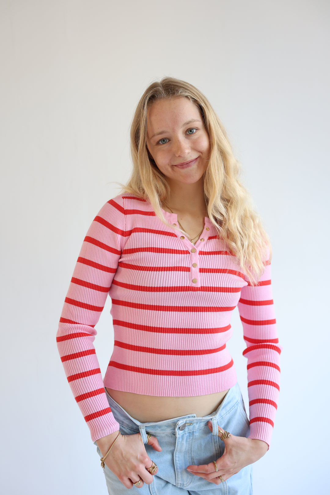 Ripped Longsleeve Nala