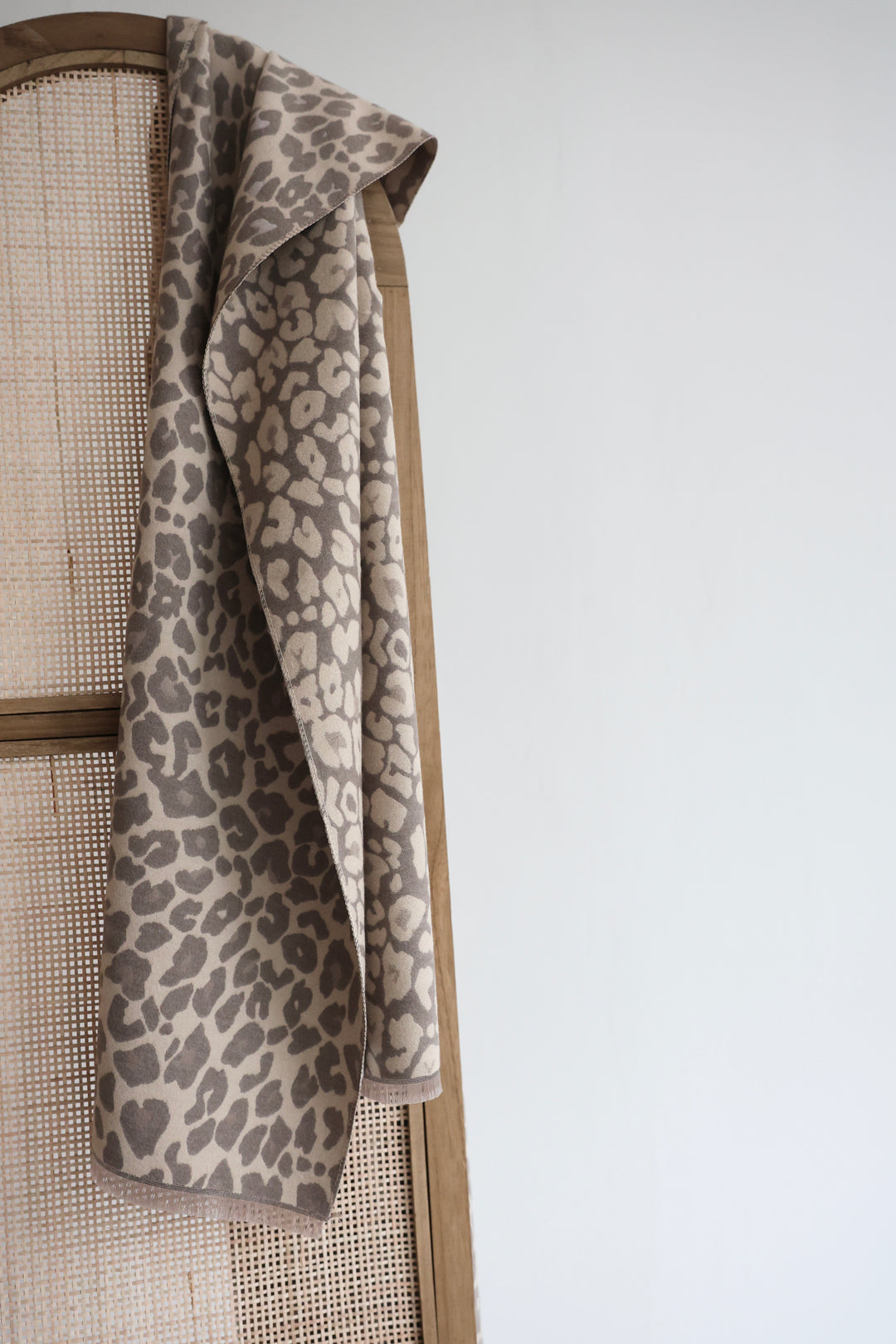 Langer Schal Wild Muse