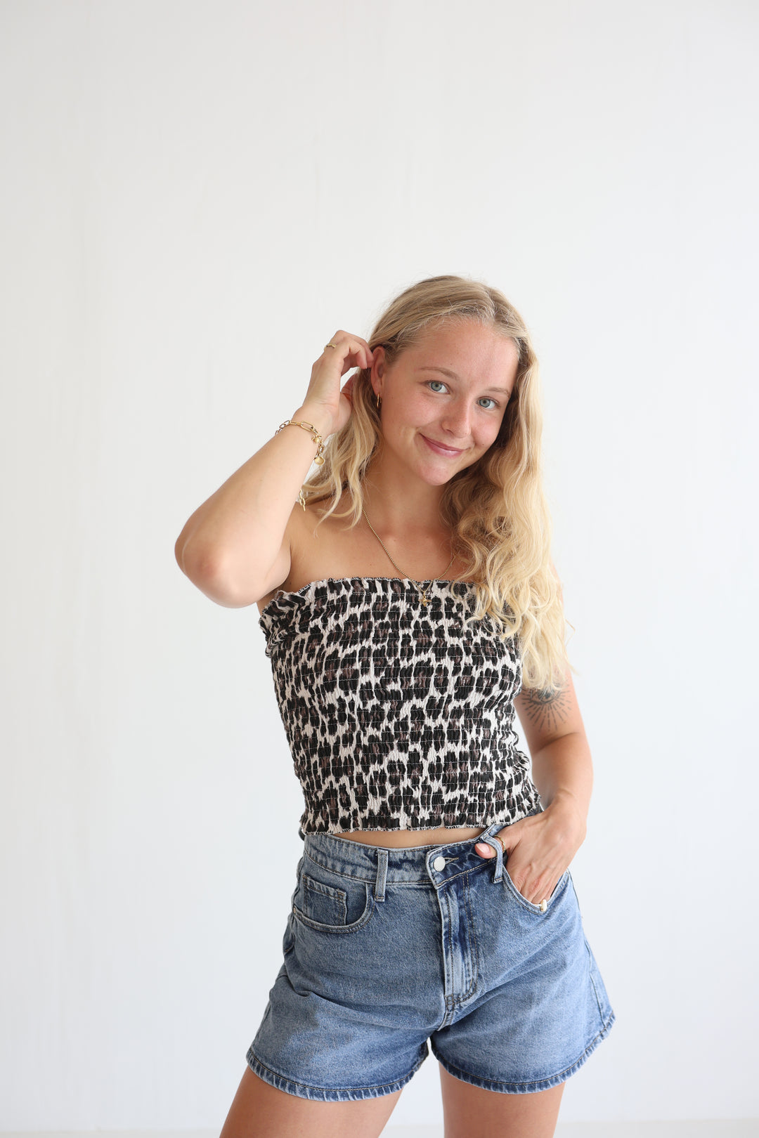 Leoprint Croptop aus Musselin