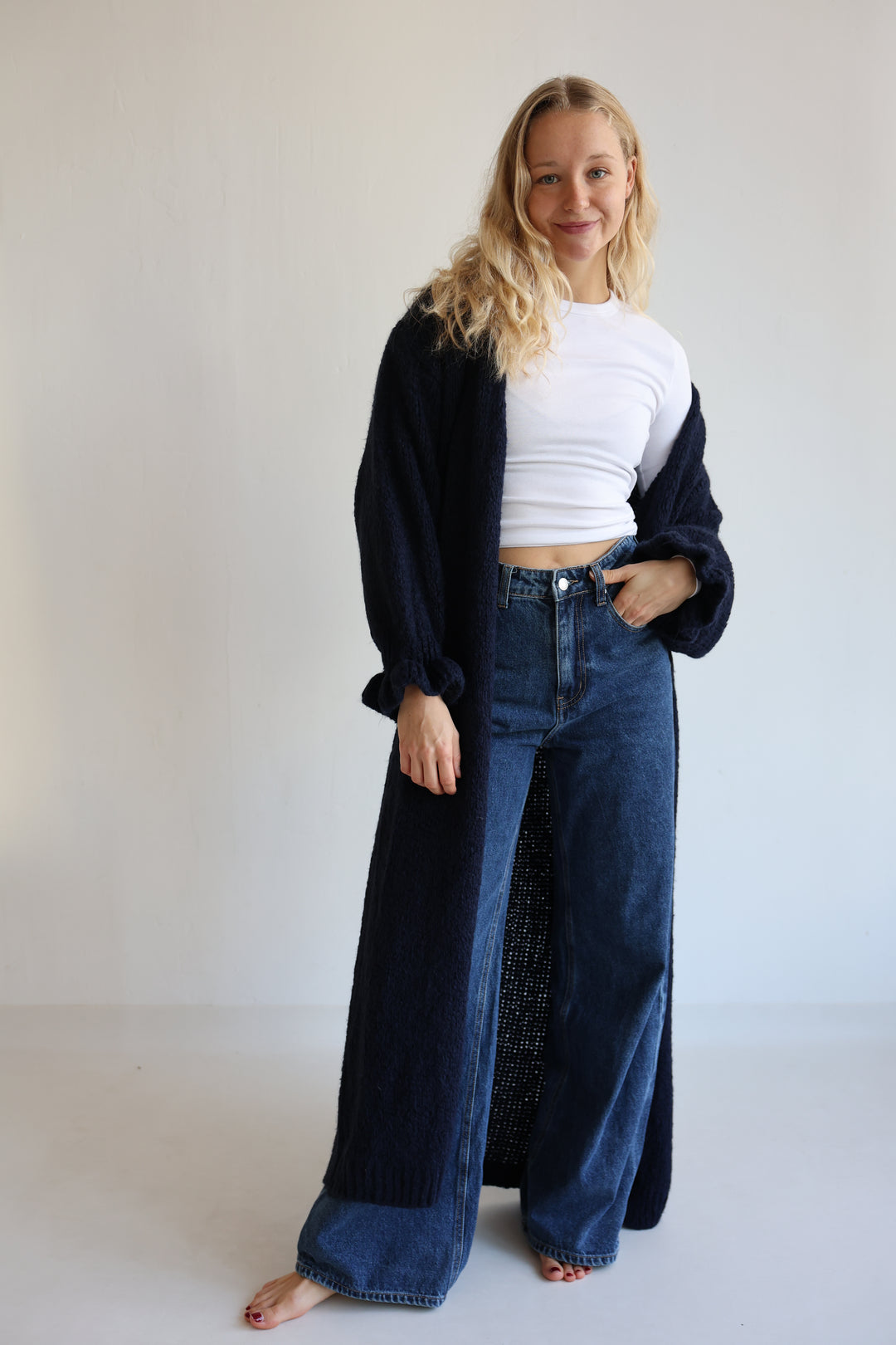 Langer Cardigan mit Rüschenärmeln Clara