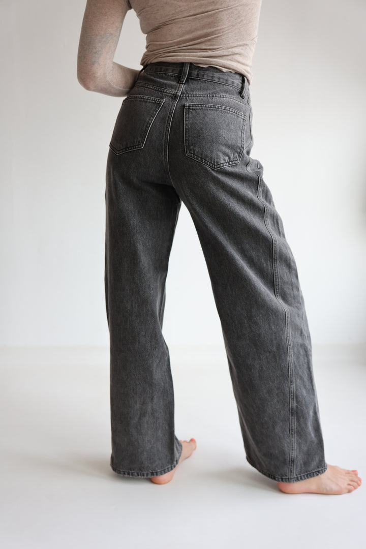Relaxed Barrel Fit Jeans Juna