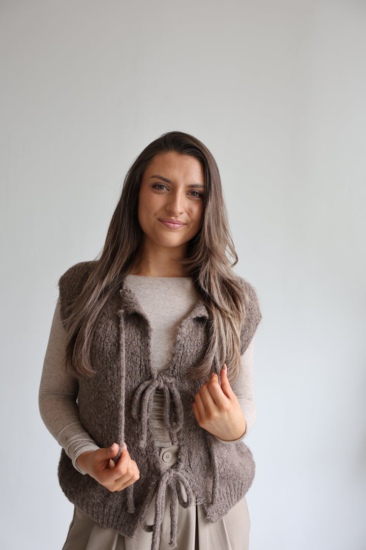 Weste mit Schleifen Lilly