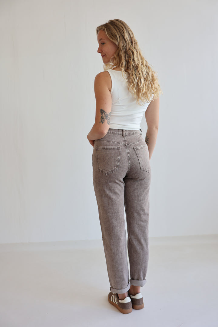 Mom Jeans Mocca Mood