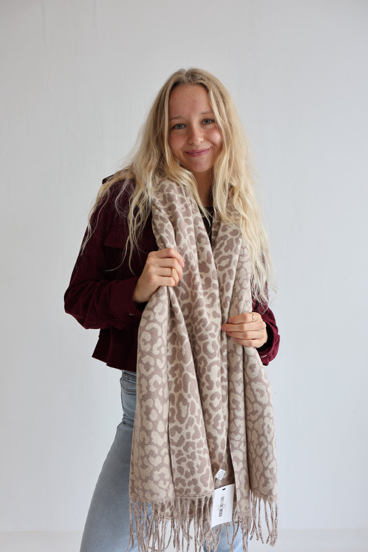 Langer Schal Wild Winter