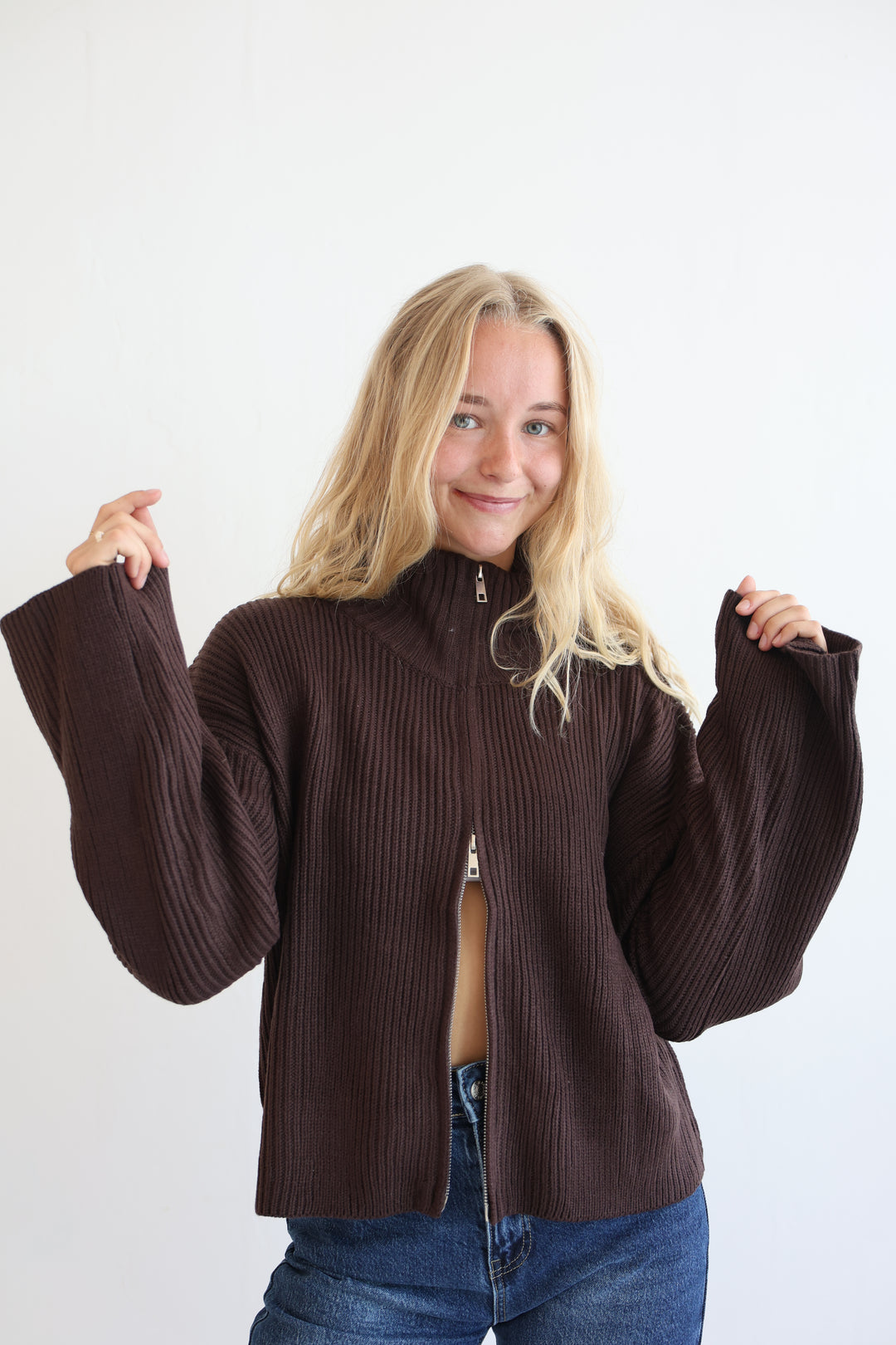 Softline Zip Cardigan