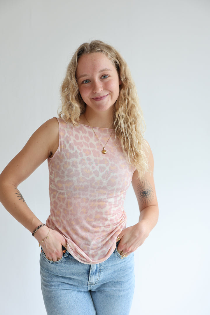 Cashmere Top Wild Leo