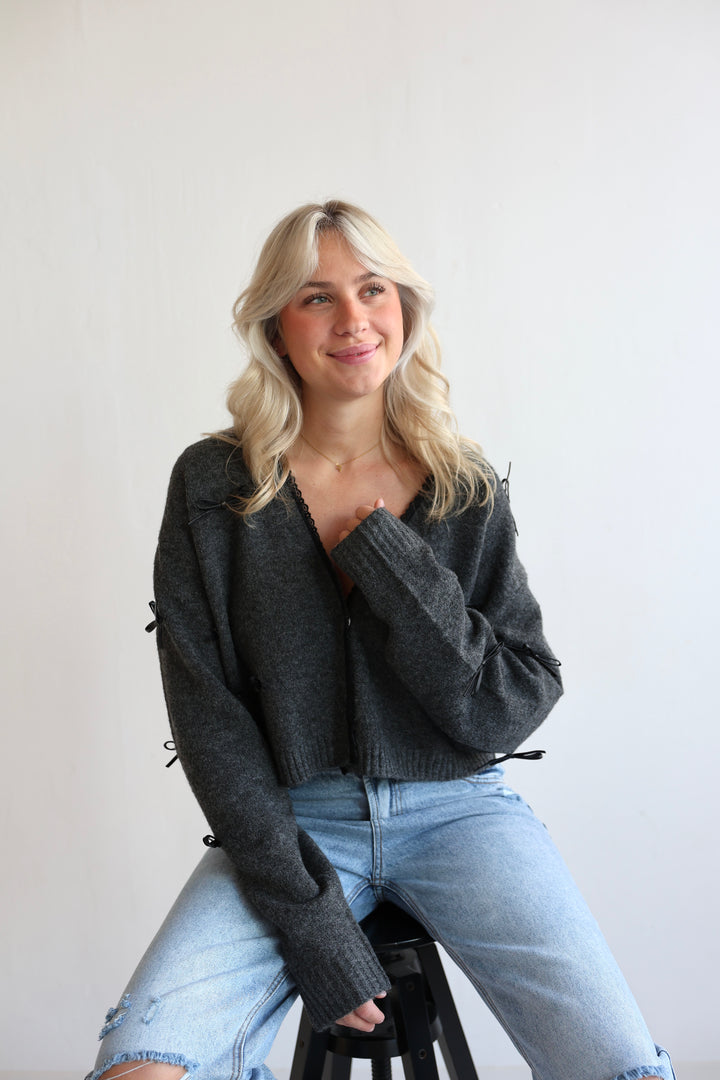 Cardigan Black Bows