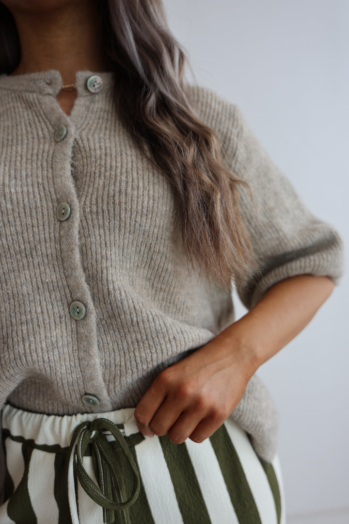 Kurzarm Cardigan Jolina