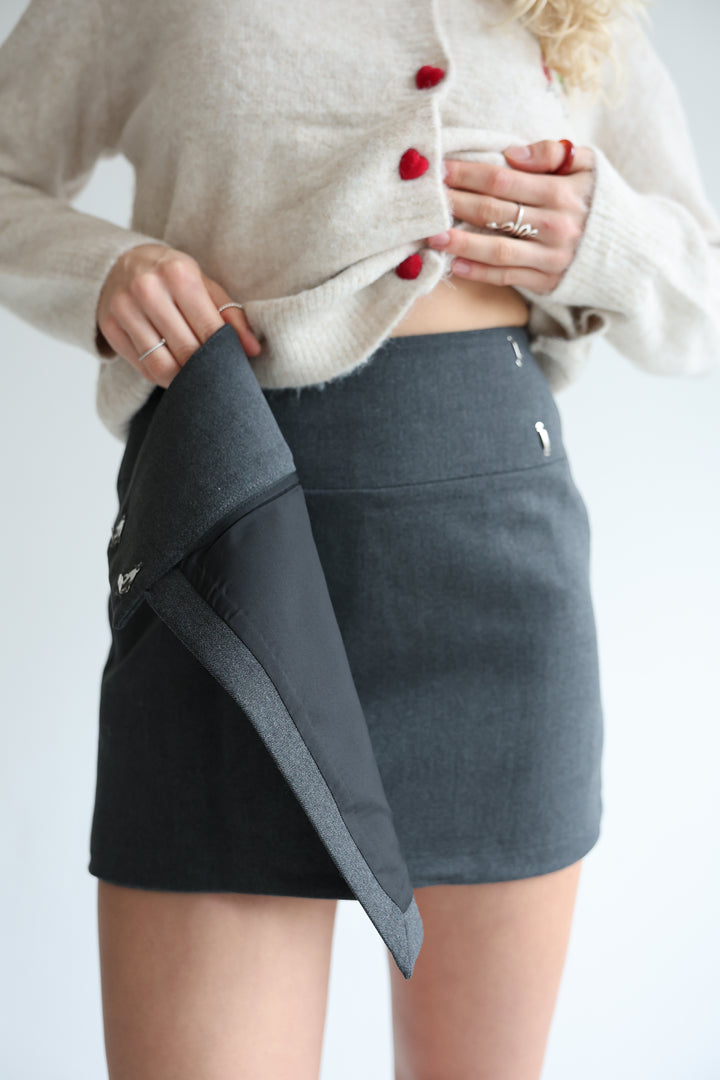 Crossover Hosenrock Lola