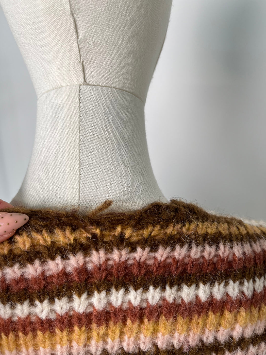 GESTREIFTER CARDIGAN BRAUN (B-WARE)