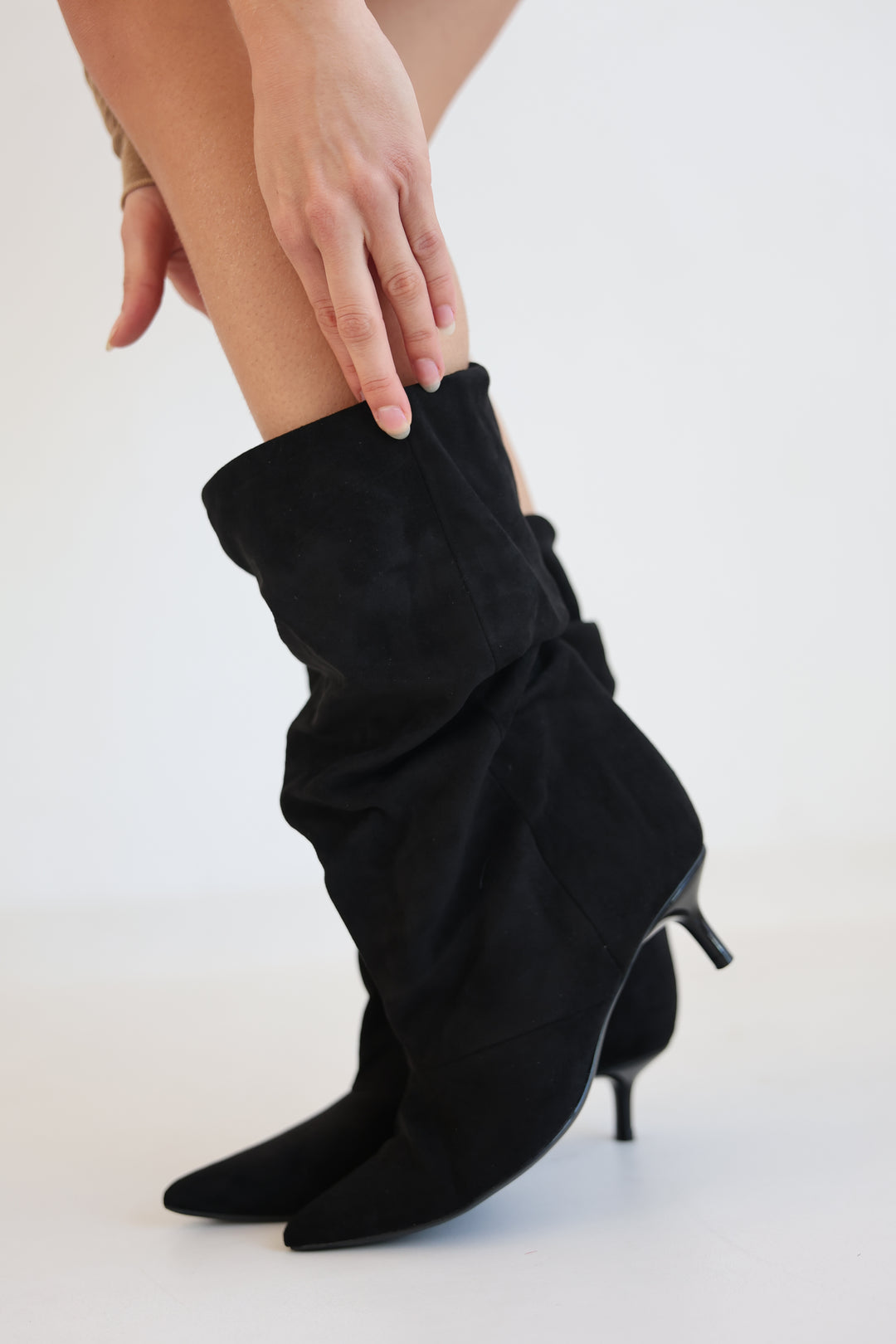 Slouch Heel Boots