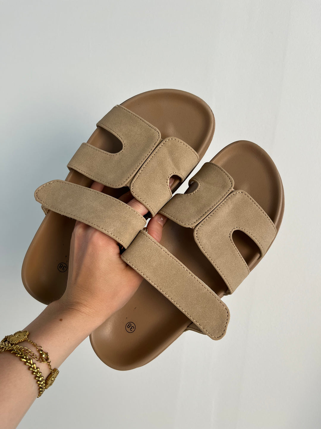 CASUAL SLIDE SANDALS CREME GR.38 (B-WARE)