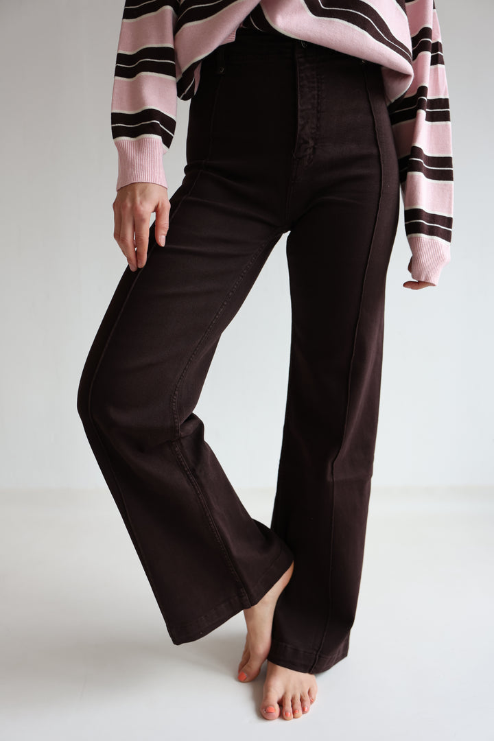 Straight Fit Jeans Coffee