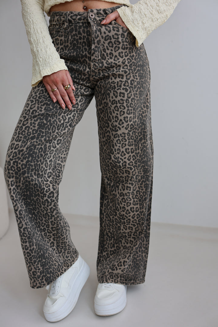Wide Leg Jeans mit Leoprint (265-34)