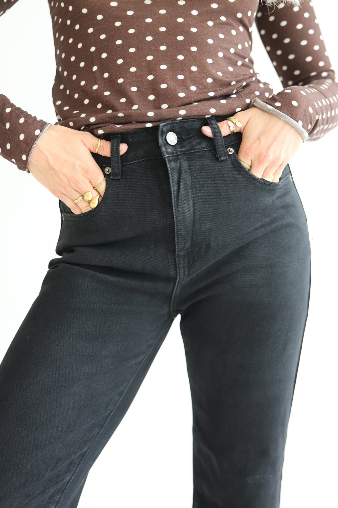 City Noir Mom Fit Jeans