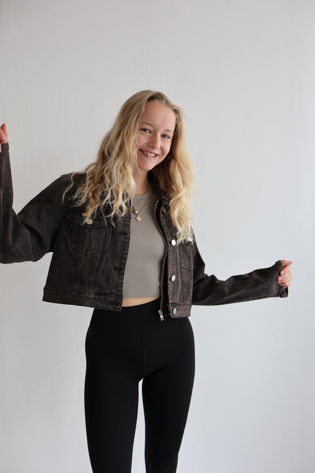 Cropped Denim Jacket Harvest