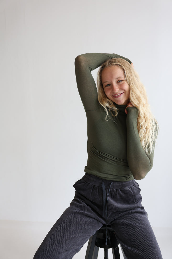 Cashmere Longsleeve mit Kragen Liliana (einfarbig)