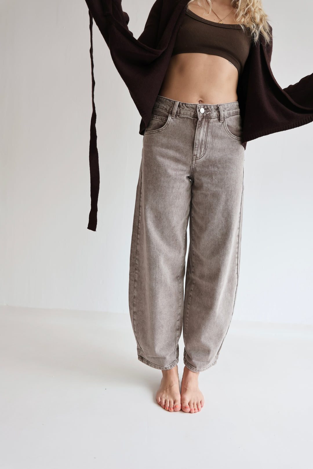 Barrel Fit Mocca Jeans