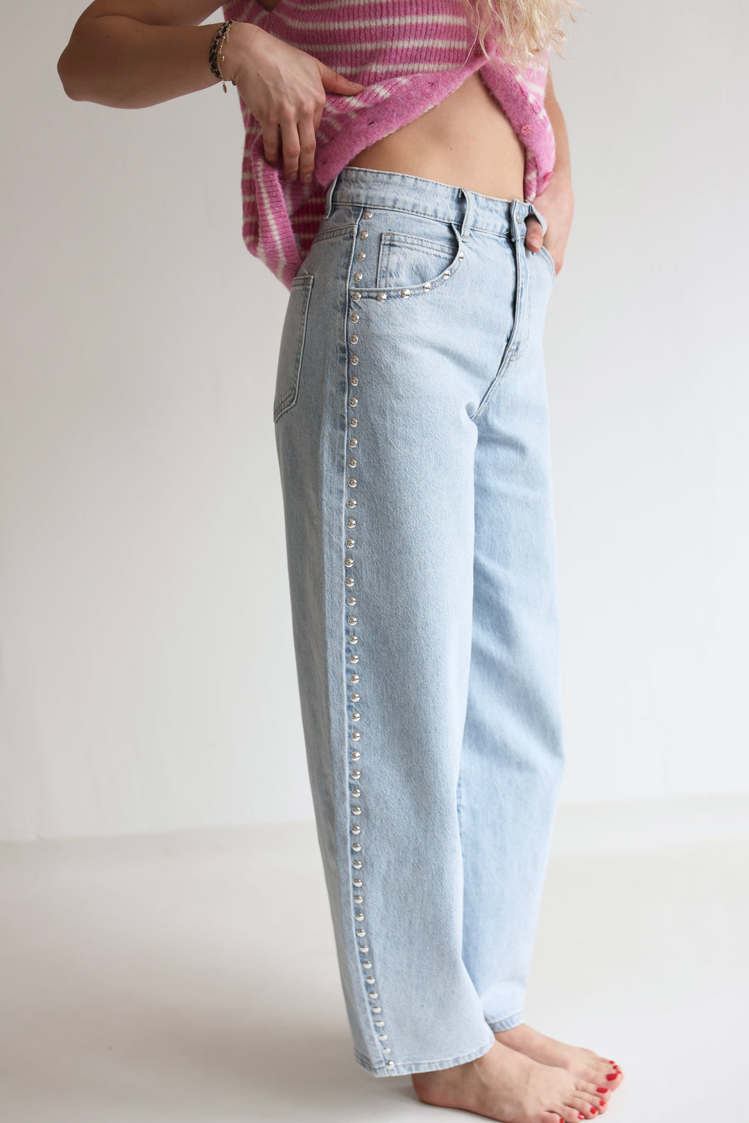 Barrel Rivet Jeans