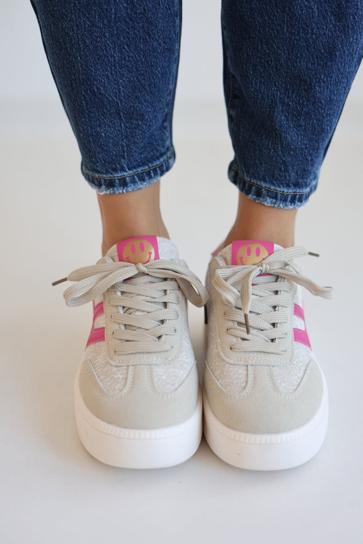 Smile Club Sneakers