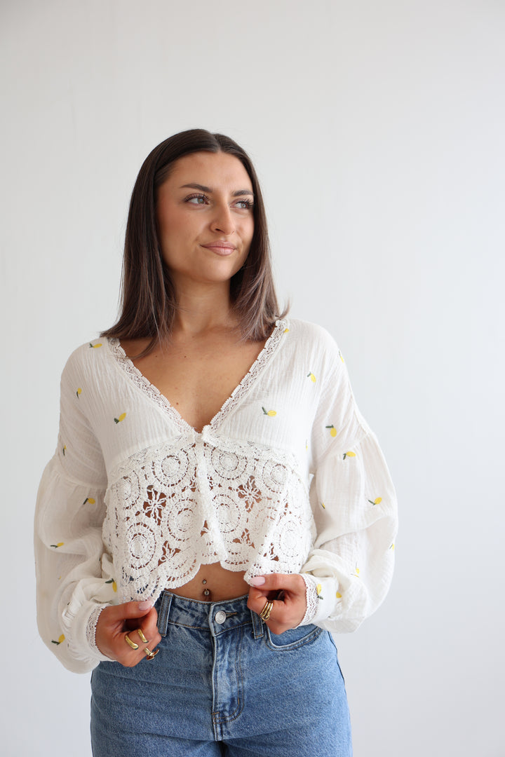 Cropped Bluse aus Musselin Lemons Everywhere