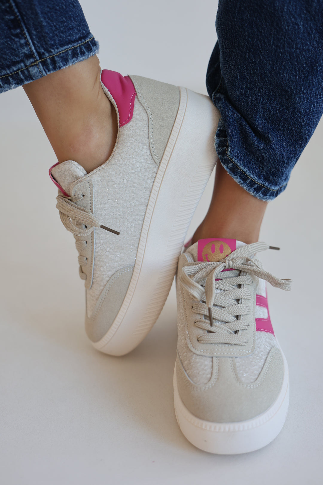 Smile Club Sneakers