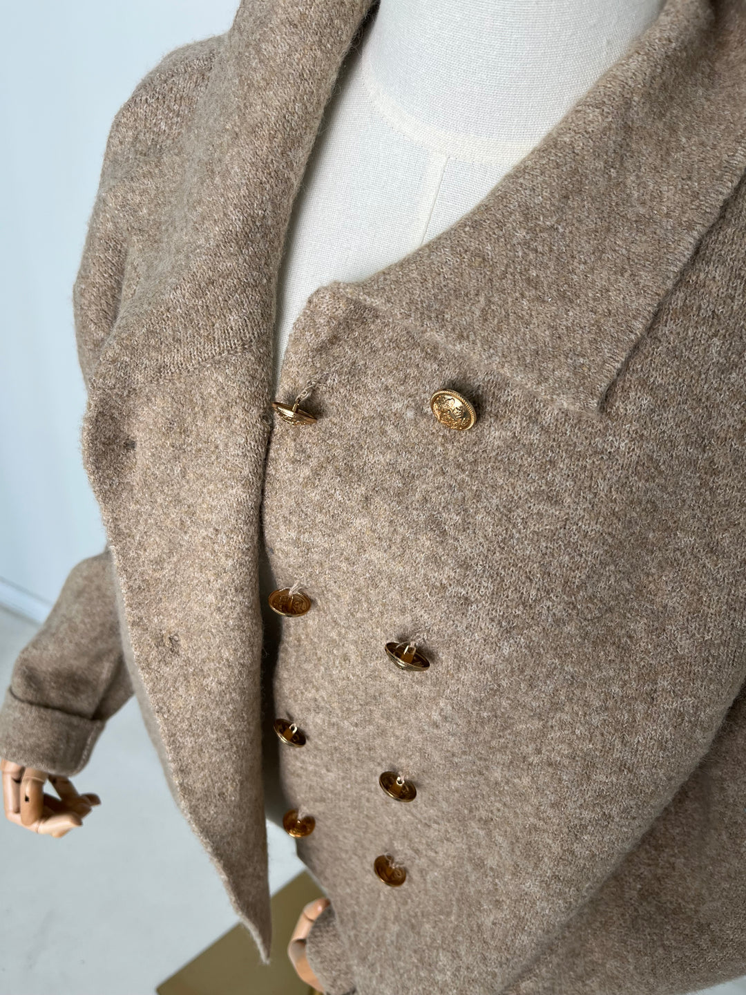 KURZE BLAZERJACKE MONACO BEIGE GR. S/M (B-WARE)