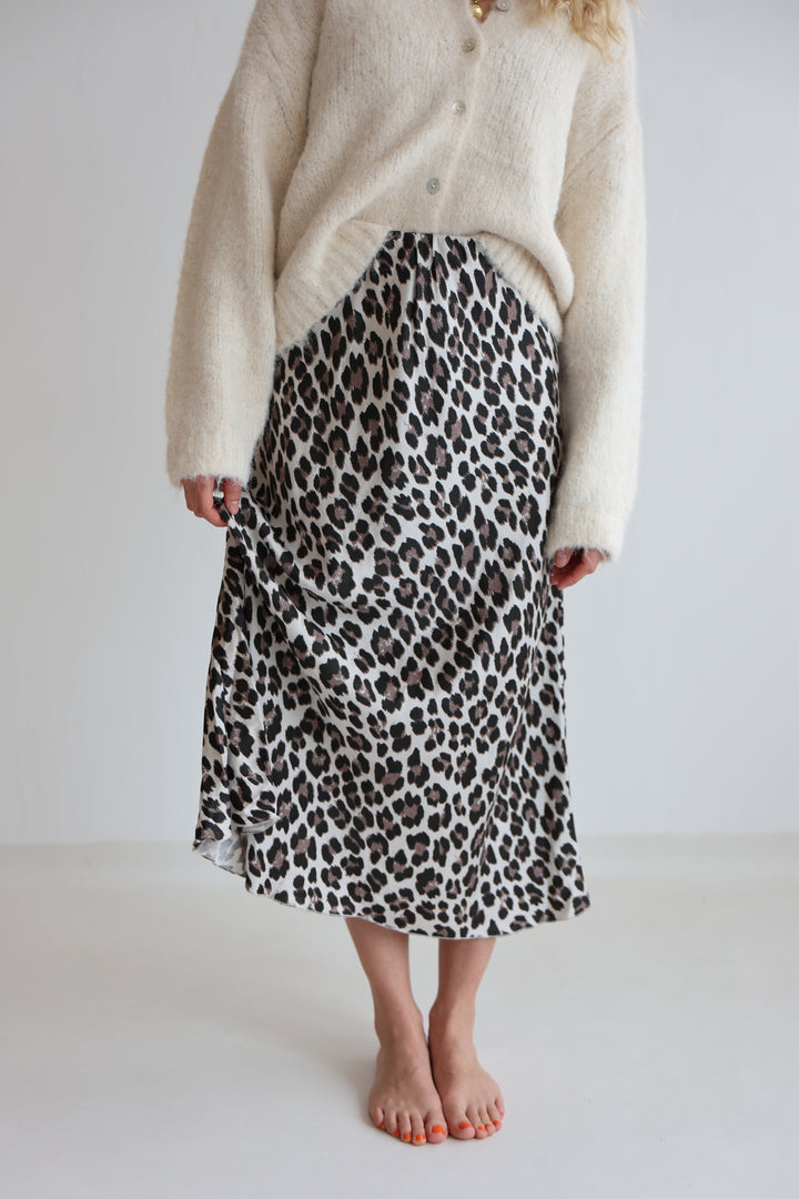 Langer Rock mit Leoprint Lion