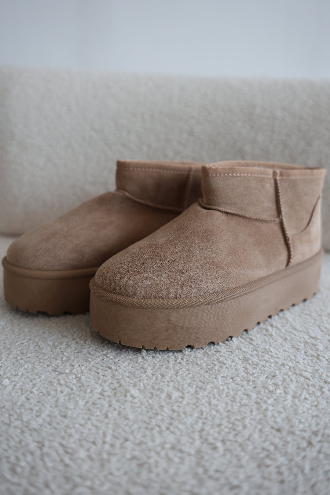 Plateau Boots Medium Classic