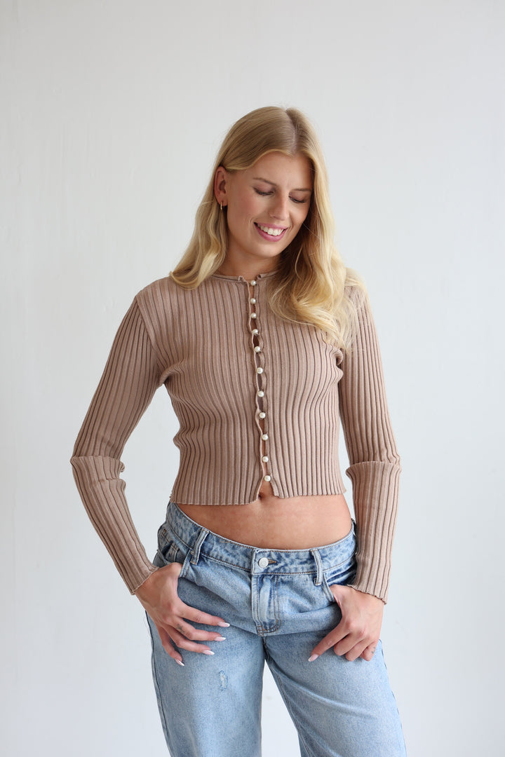 Pearl Line Cardigan