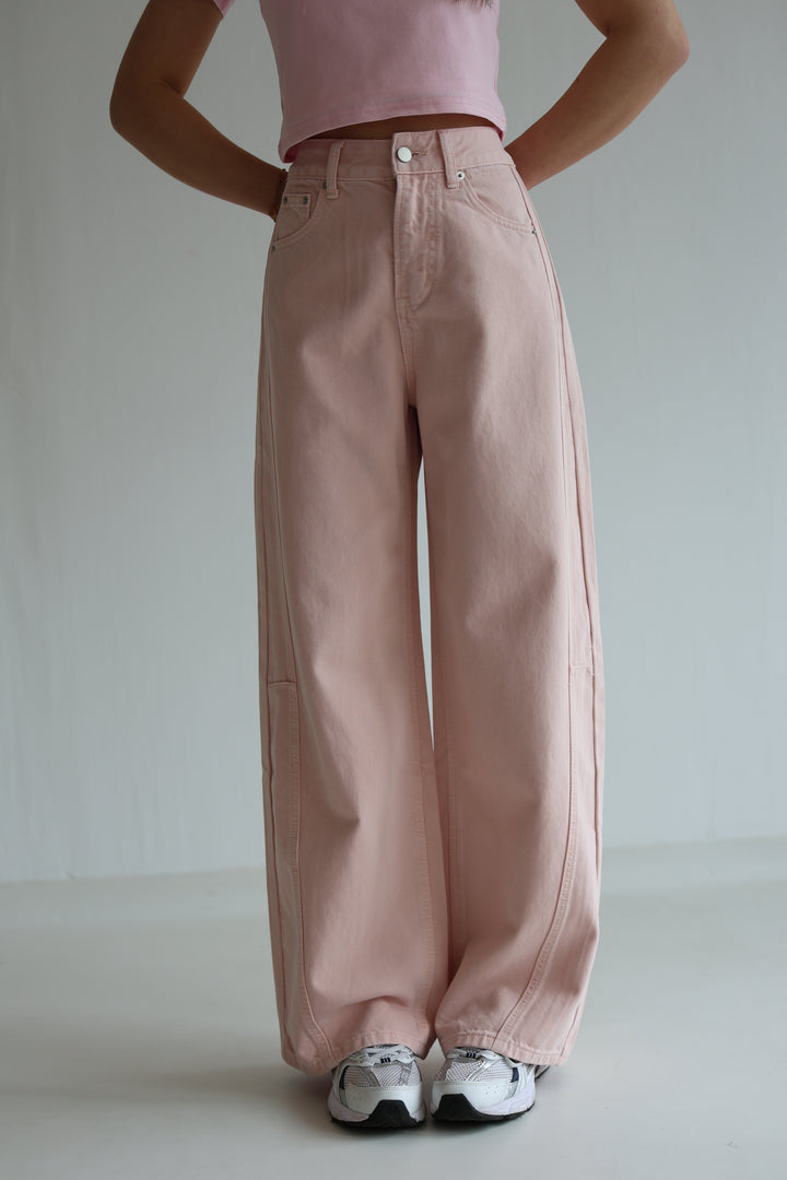 Relaxed Barrel Fit Jeans Juna