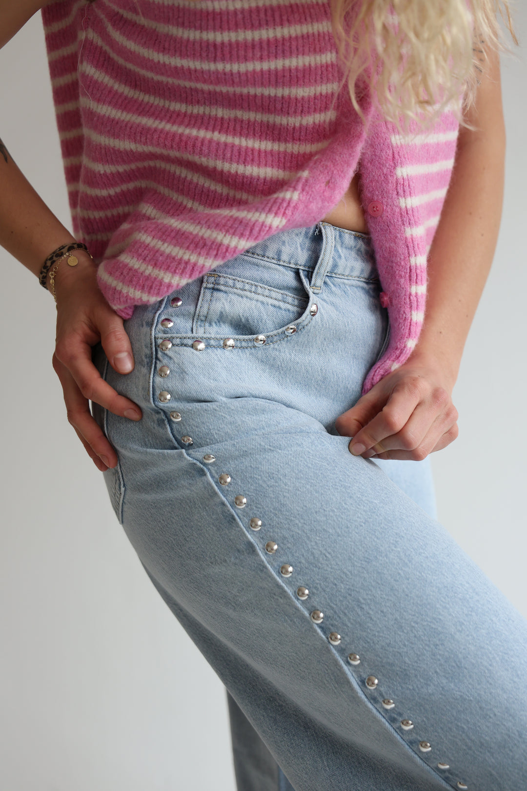 Barrel Rivet Jeans