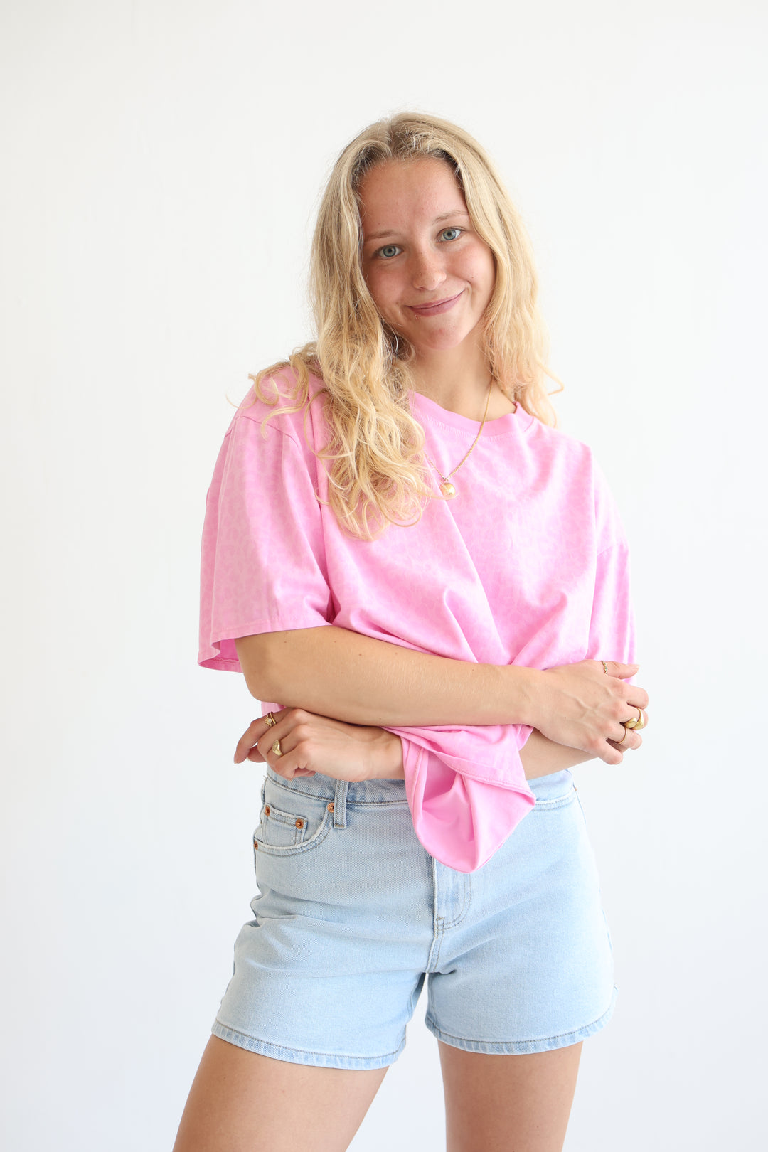 Oversize T-Shirt mit Leoprint